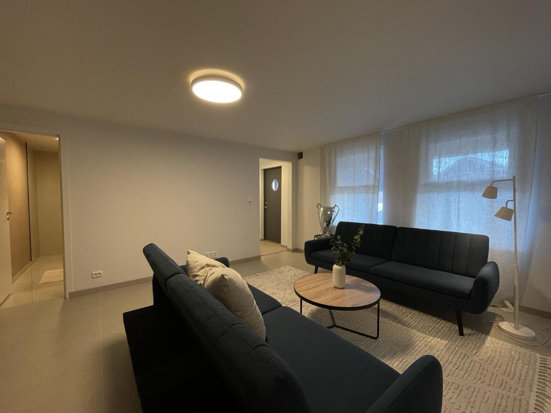 Central Leilighet I Kristiansand - Hellemyr Exterior foto